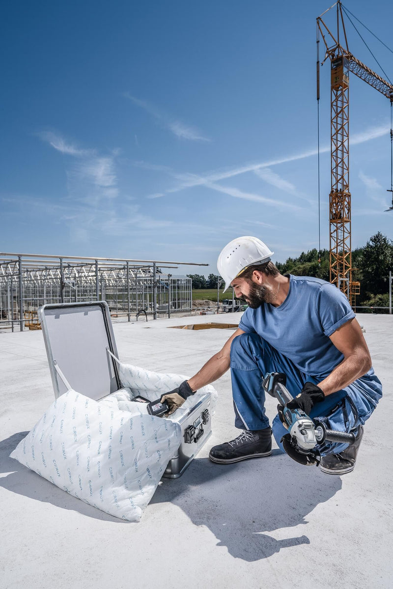 Load image into Gallery viewer, Zarges transportkist k470 akku save transport box k470 battery safe