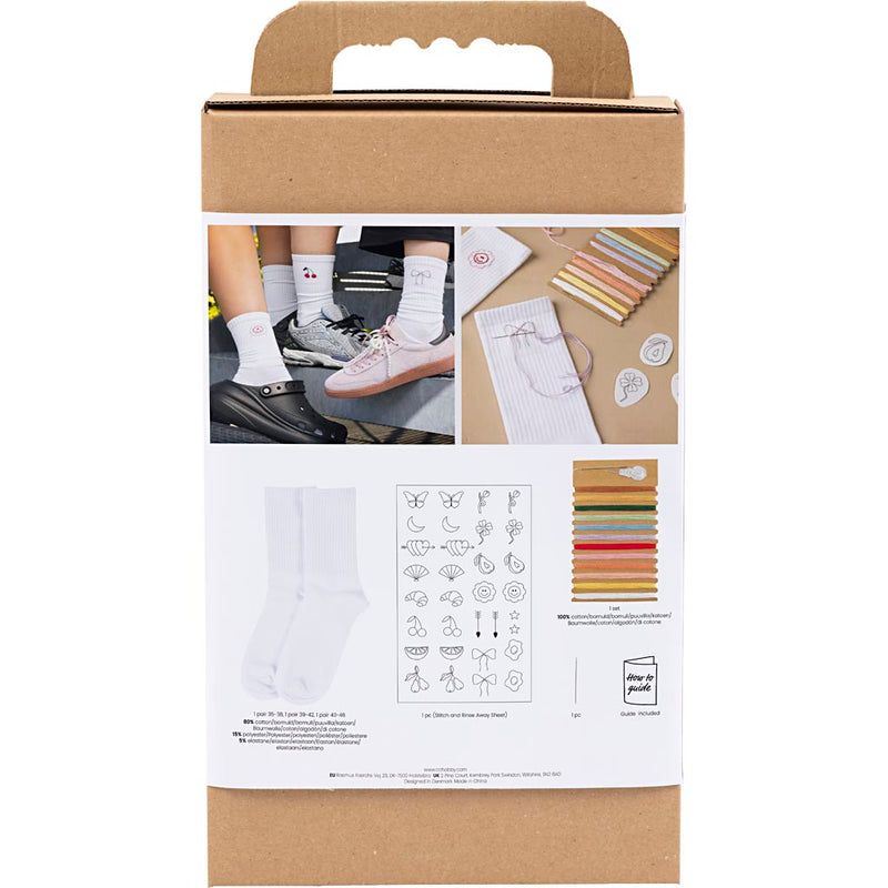 Afbeelding laden in galerijviewer, Creativ company https: www.cchobby.nl hobbyset-borduurwerk-sokken-wit-1-doos