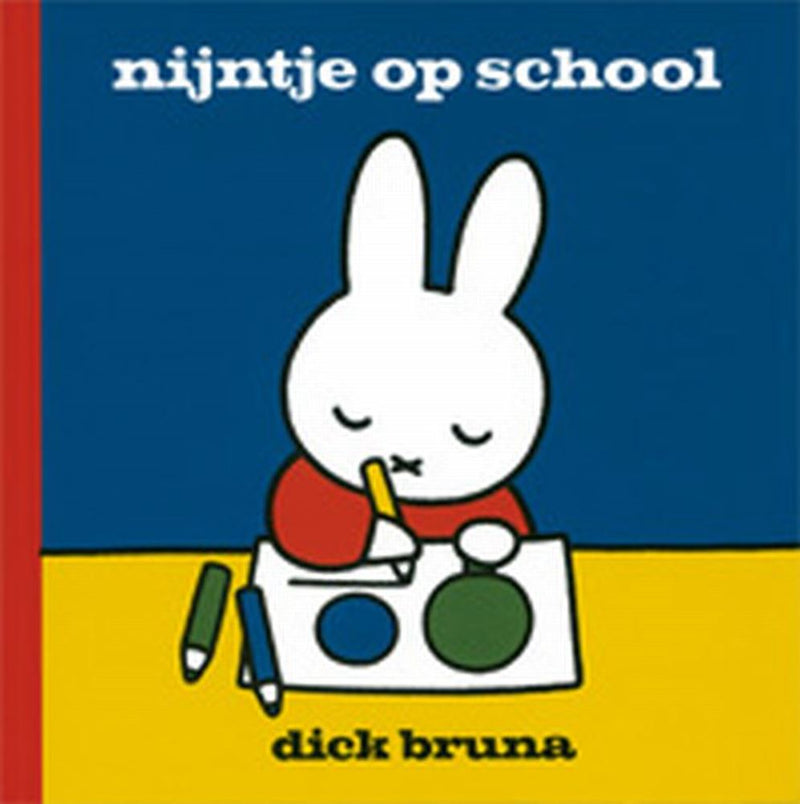 Load image into Gallery viewer, Gouden boek cpnb: nijntje op school. 2+