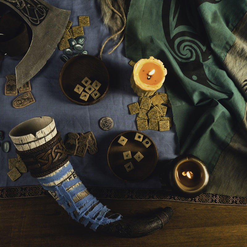 Load image into Gallery viewer, Asmodee Assassin’s Creed Valhalla! Orlog Dice Game