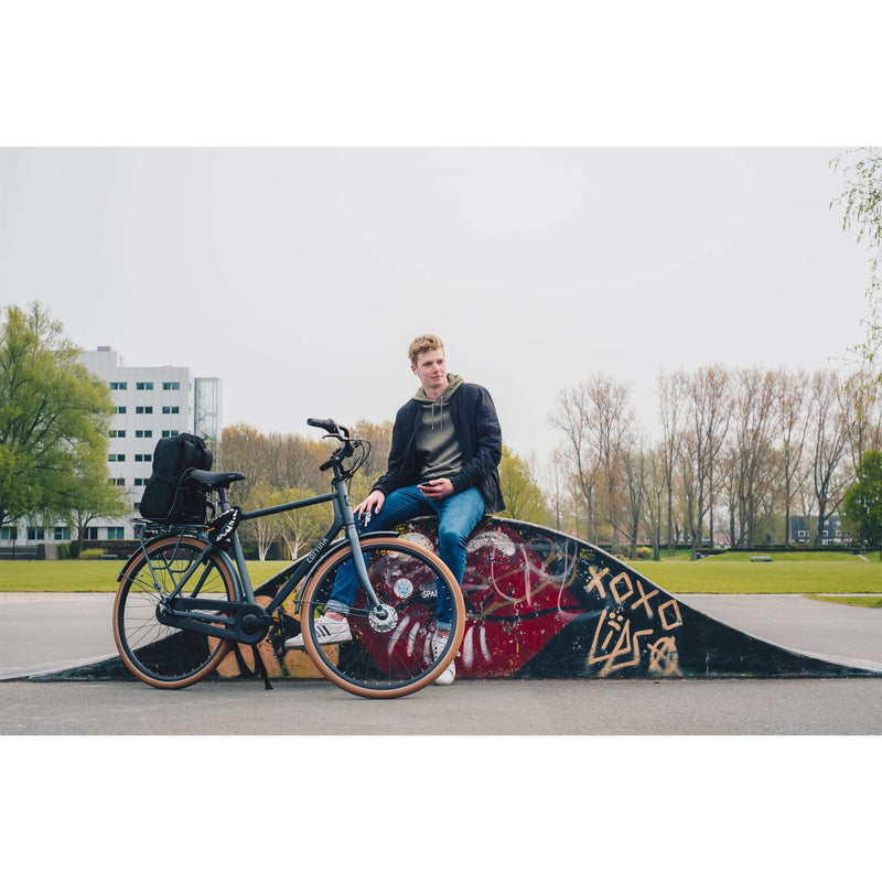 Load image into Gallery viewer, Steco monkey-mee bagagedragerverbreder met spanband zwart