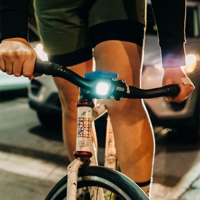 Load image into Gallery viewer, Knog blinder mini front - square - black
