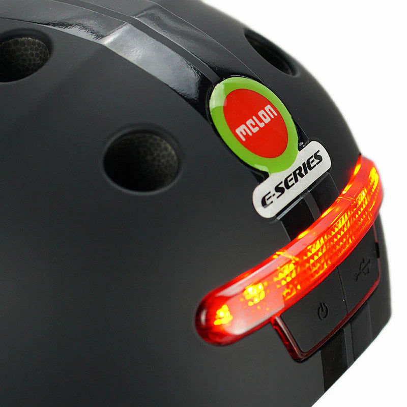 Load image into Gallery viewer, Melon helm met verlichting e-series black ice m-l