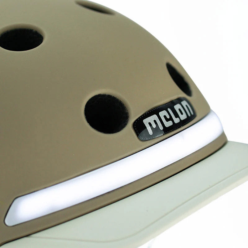 Load image into Gallery viewer, Melon helm met verlichting e-series moonlight xl-xxl