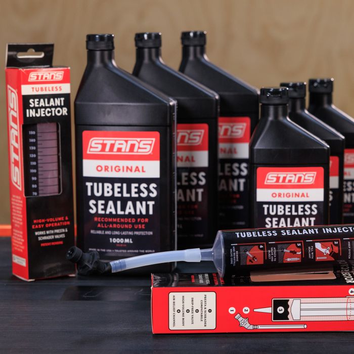 Load image into Gallery viewer, Stan's tubeless sealant injector
