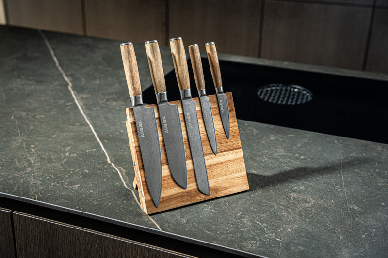 Load image into Gallery viewer, Arbaer messenset met magnetisch blok 6-delig damascus staal olijfhouten handvatten