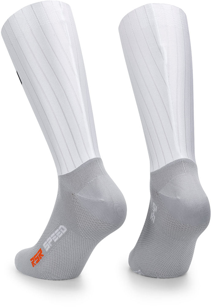 Load image into Gallery viewer, Assos rsr speed socks s11 - socks