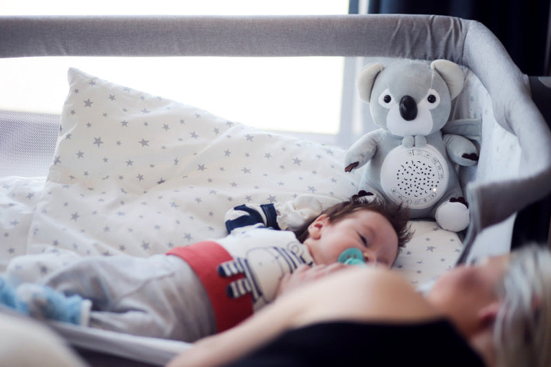 Load image into Gallery viewer, Chipolino Pluche Babyprojector Knuffel Unicorn met Muziek Licht