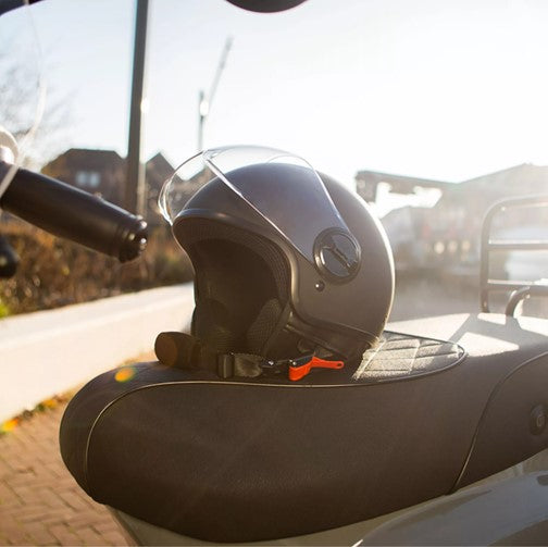 Load image into Gallery viewer, Pro-Tect Protect urban helm s voor scooter en fiets ece keurmerk zwart