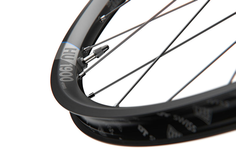 Load image into Gallery viewer, Dt swiss hu 1900 spline® 27.5 35mm cl boost front wheel