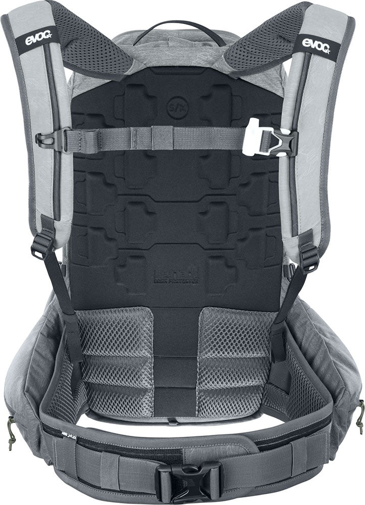 Load image into Gallery viewer, Evoc trail pro 26l - protector backpack