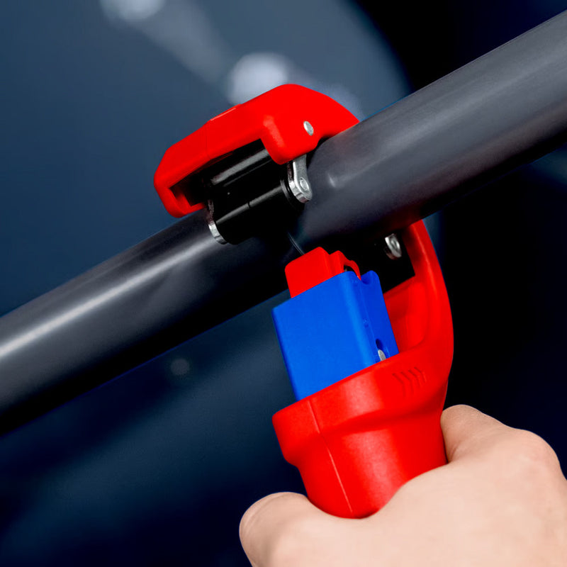 Load image into Gallery viewer, Knipex 90 23 02 bk buissnijder
