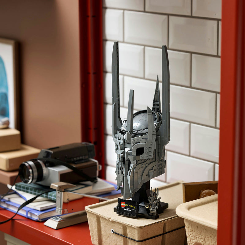 Afbeelding laden in galerijviewer, Lego icons 11373 the lord of the rings: de helm van sauron