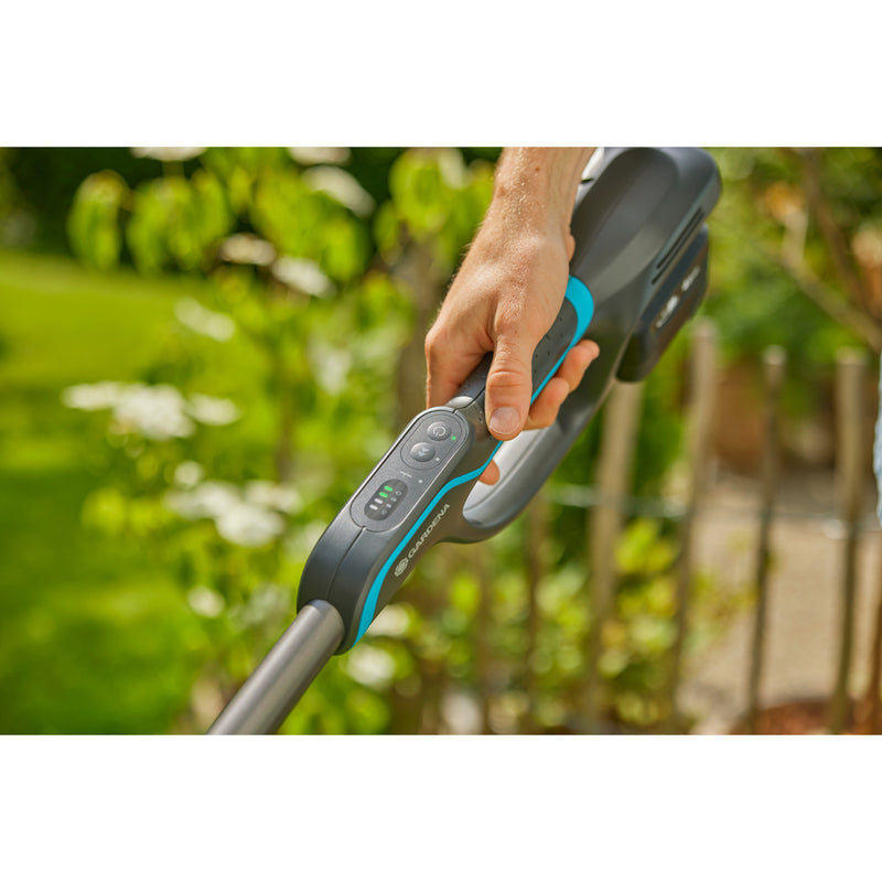 Load image into Gallery viewer, Gardena powertrim 30 18v set 4.0 ah met 18v p4a accu grastrimmer (grijs turquoise, accu en lader inbegrepen)