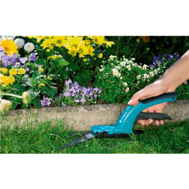 Load image into Gallery viewer, Gardena comfort grasschaar (turquoise zwart, 8733-20)