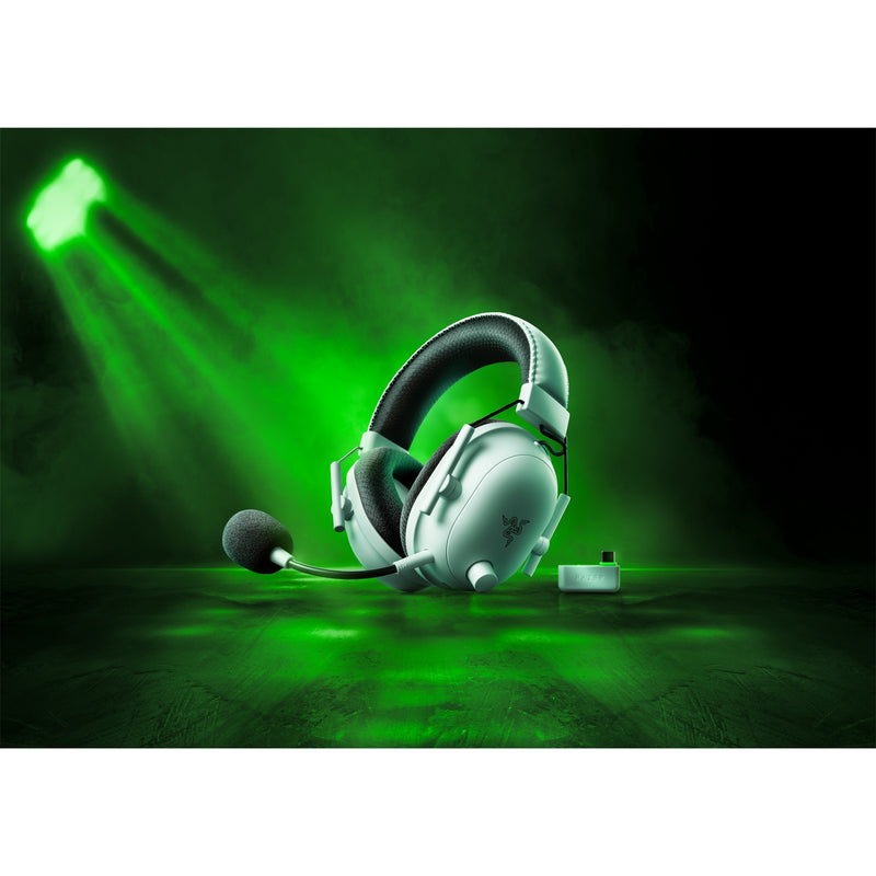 Load image into Gallery viewer, Razer blackshark v2 pro voor xbox over-ear gaming headset (wit, pc, xbox series x|s, xbox one, ps4)