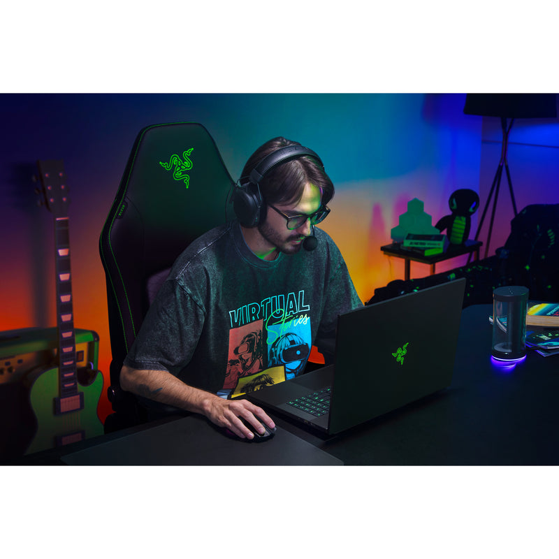 Load image into Gallery viewer, Razer blade 18 (2026) 18 gaming laptop (zwart | core ultra 9 290hx plus | rtx 5090 | 64 gb | 2 tb ssd)