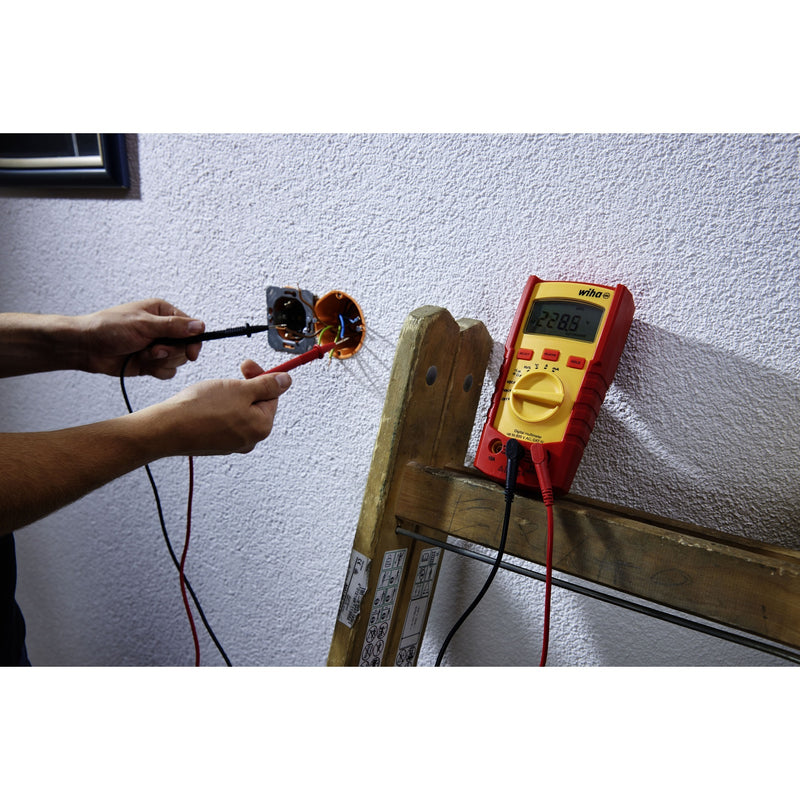Load image into Gallery viewer, Wiha digitale multimeter tot 600 v ac, cat iv meetapparaat (rood geel)