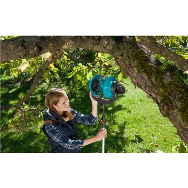 Load image into Gallery viewer, Gardena combisystem fruitverzamelaar fruitplukker (zwart turquoise, 3108-20)