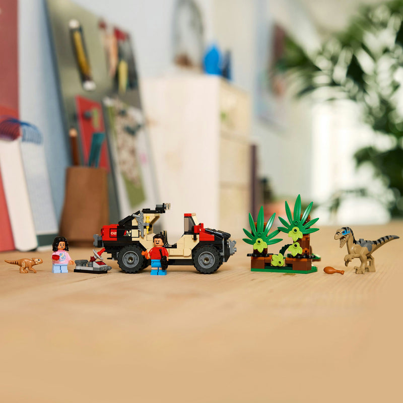 Load image into Gallery viewer, Lego jurassic world 76972 offroad eaptorontsnapping