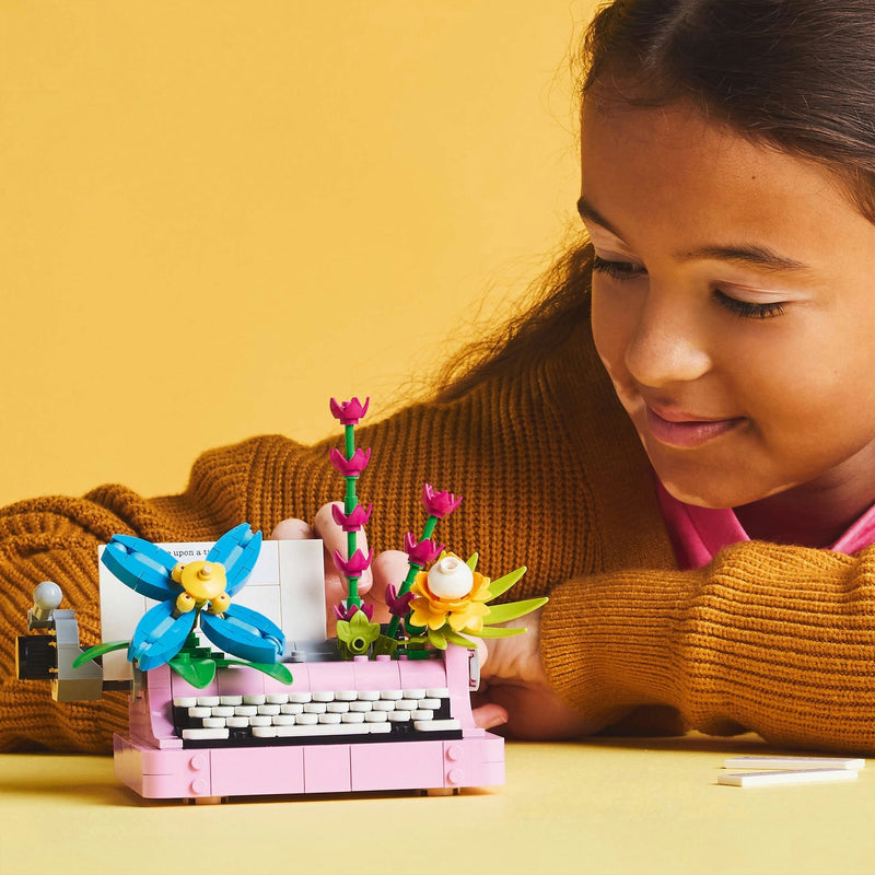 Load image into Gallery viewer, Lego creator 31169 typemachine met bloemen