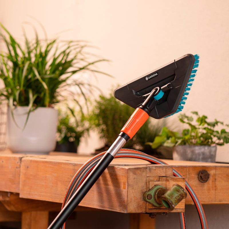 Load image into Gallery viewer, Gardena cleansystem steelborstel hard flex, borstel voor grotere, harde vlakken wasborstel (grijs turquoise, 18814-20)