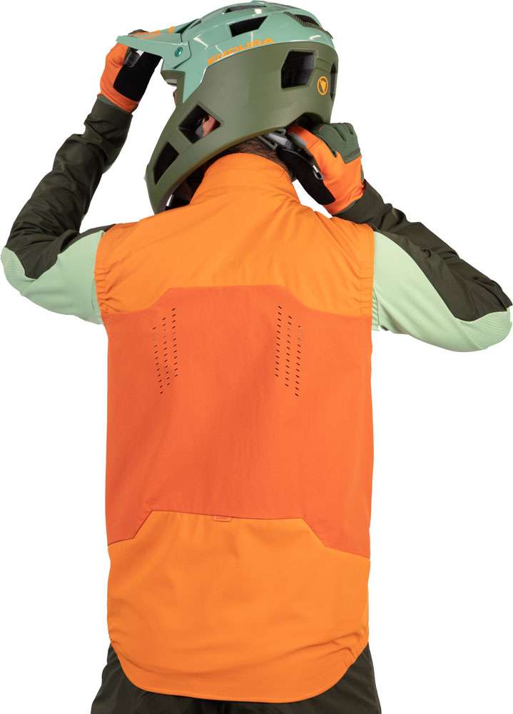 Load image into Gallery viewer, Endura mt500 spray - mtb vest