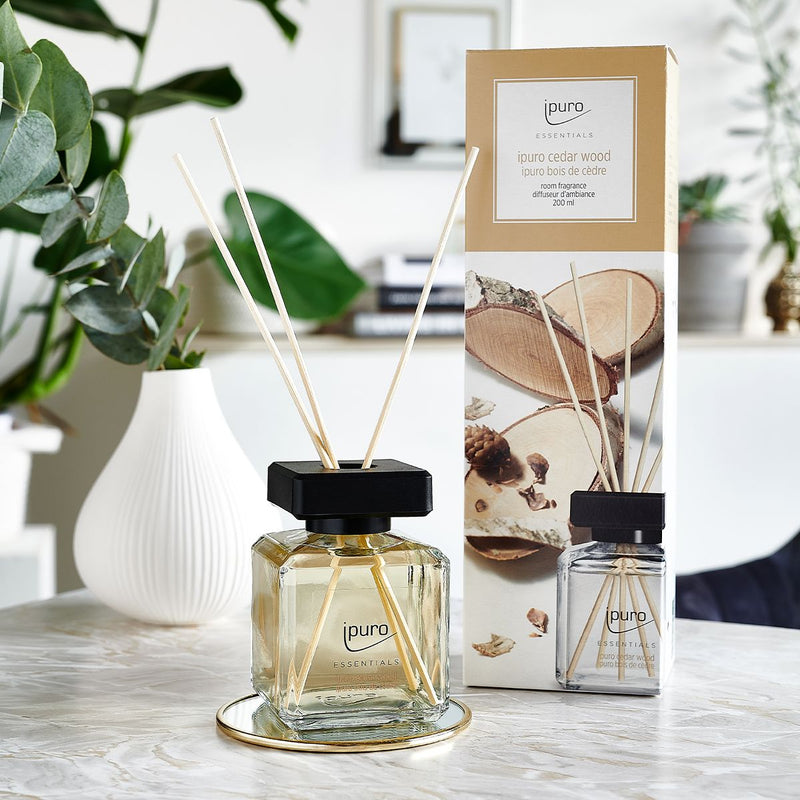 Load image into Gallery viewer, Ipuro geurdiffuser cedar wood 200 ml