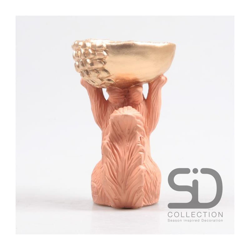 Load image into Gallery viewer, Season inspired decoration eekhoorn met bak 11x9,5x18cm beigerood