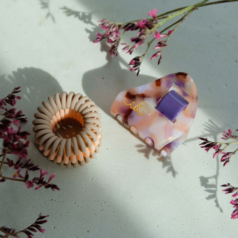 Load image into Gallery viewer, Invisibobble everclaw earth recycled me