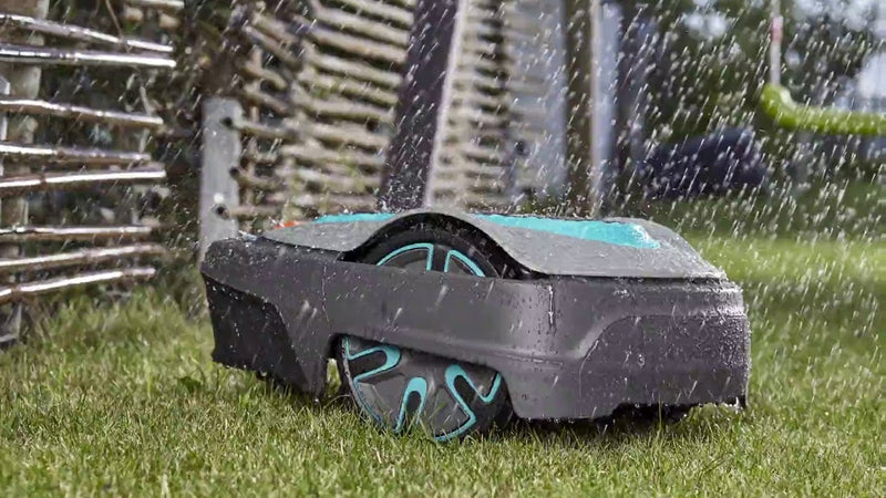 Load image into Gallery viewer, GARDENA Robotmaaier SILENO city 250