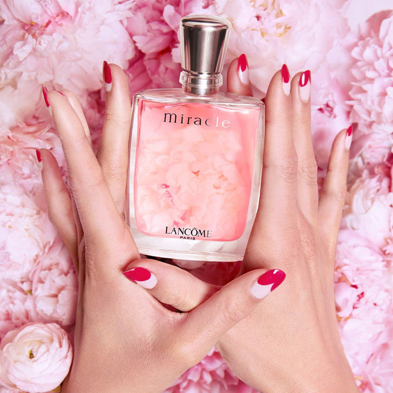 Load image into Gallery viewer, Lancome eau de parfum spray miracle femme 50ml dames