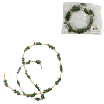 Load image into Gallery viewer, Guirlande dennentak kerst groen 120 cm | 48 stuks