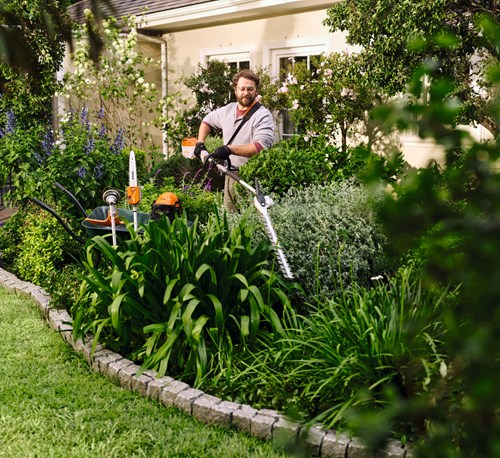 Load image into Gallery viewer, Stihl kma 80 r accu combimotor | zonder accu's en lader - fa080116800