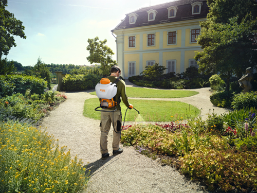 Load image into Gallery viewer, Stihl sga 60.0 accu rugsproeier | 4,5 bar | 15 l | zonder accu en lader - sa100117000