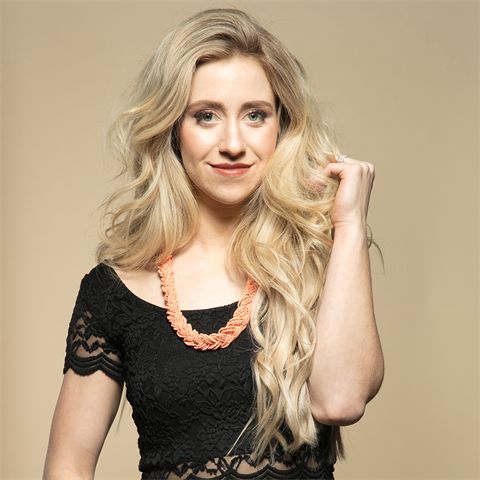 Load image into Gallery viewer, Superior achtergrondpapier 33 ivorine 1,35 x 11m