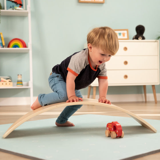 Load image into Gallery viewer, Tp toys active-tots houten balansbord vanaf 12 maanden