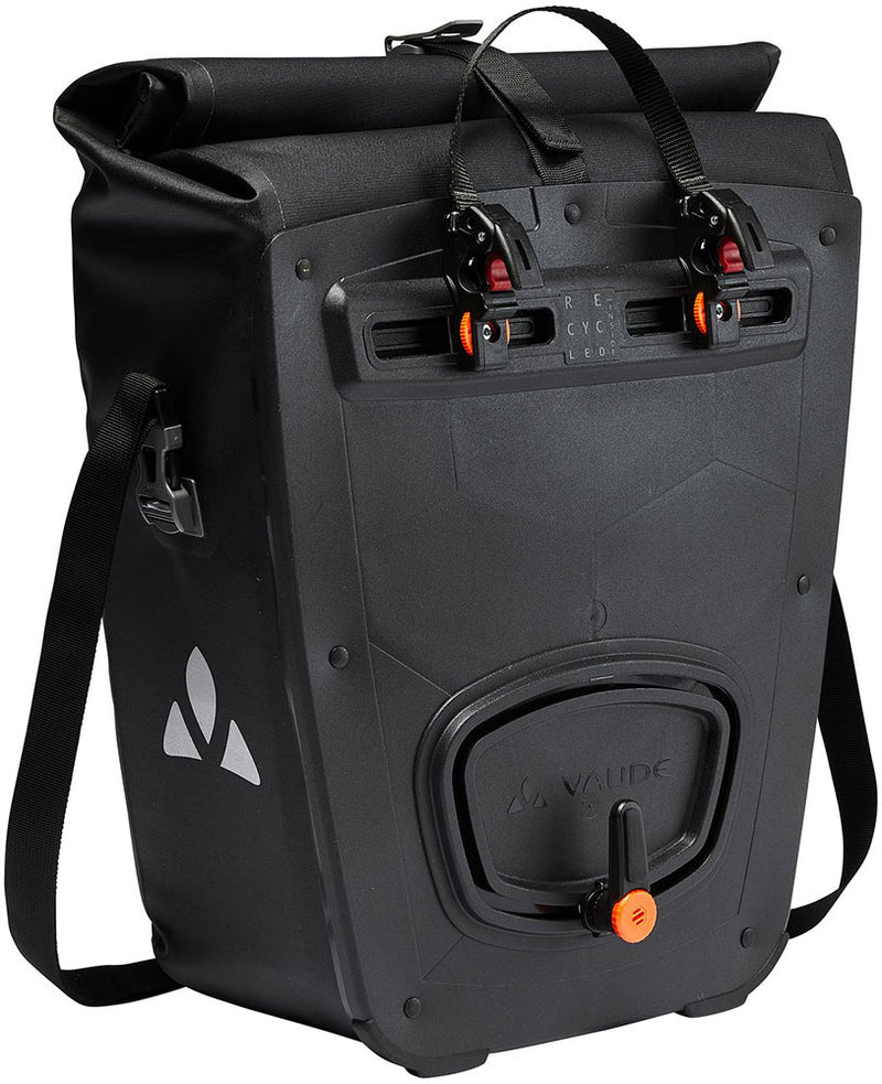 Load image into Gallery viewer, Vaude proof back tr - bike pannier