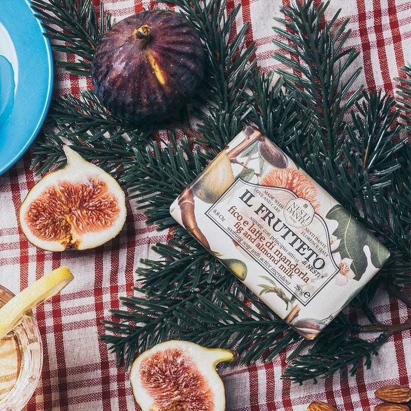 Load image into Gallery viewer, Nesti dante il frutteto fig almond milk zeep 250gr.