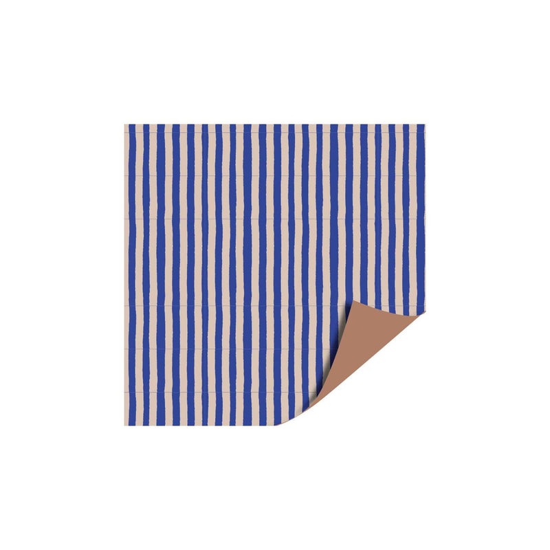 Load image into Gallery viewer, Kassaplan coated cadeaupapier dubbelzijdig 30cm 100m soft stripe blauw beige
