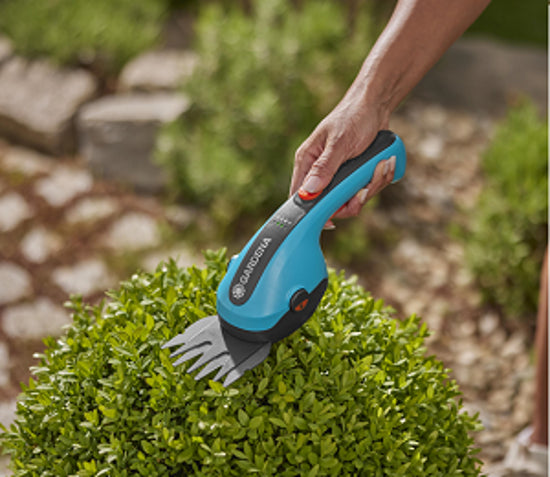 Load image into Gallery viewer, Gardena set classiccut li incl buxusmes
