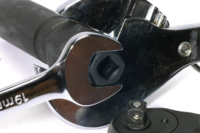 Load image into Gallery viewer, Bikeservice abzieher remover starterless bst inside 24mmx1.0

