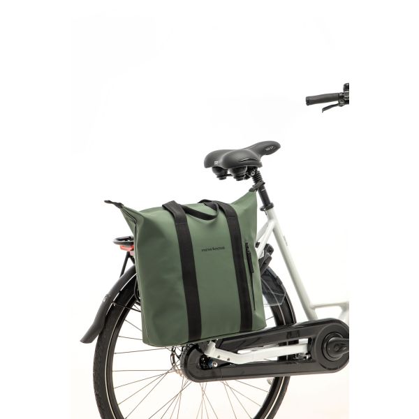 Afbeelding laden in galerijviewer, New Looxs Enkele Fietstas - Waterafstotend - 24L - Zwart
