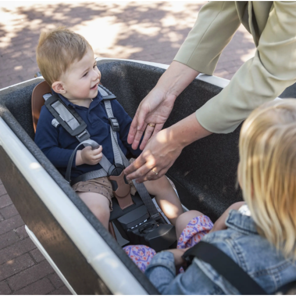 Load image into Gallery viewer, Steco adapter voor voorzitje bakfiets mat zwart
