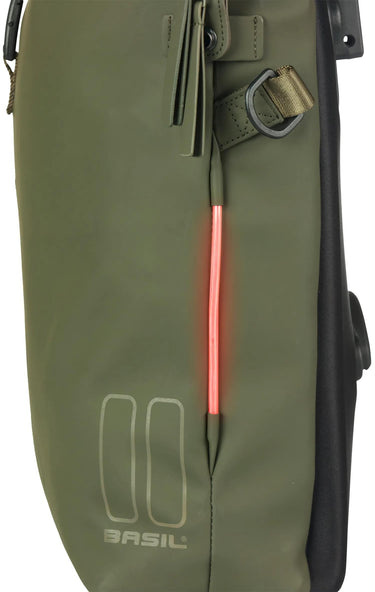Basil fietsschoudertas soho mik studs | groen 17l