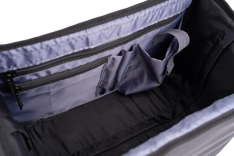 Load image into Gallery viewer, Atranvelo pakaftas commuter top .
