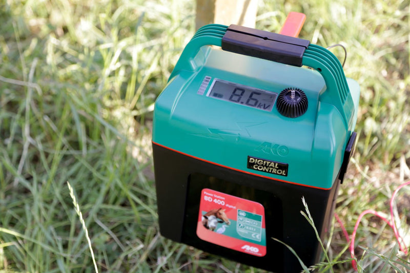 Load image into Gallery viewer, Ako producten power station bd 400 digital batterijapparaat 9v
