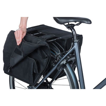 Basil Kavan Eco Classic 46L Dubbele Fietstas Zwart