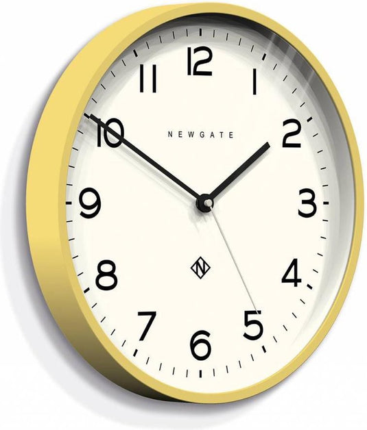 Newgate number three echo - wandklok - geel