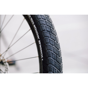 Schwalbe draadband motion big apple 60-559 +r zwart